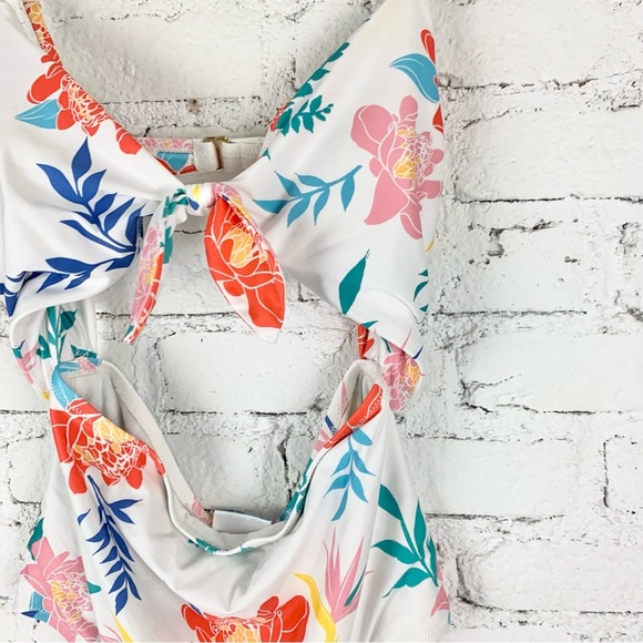 ModCloth Siena Floral One Piece Cutout Swimsuit XL - Picture 6 of 15